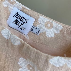 NWOT Princess Polly Shelly mini-skirt beige